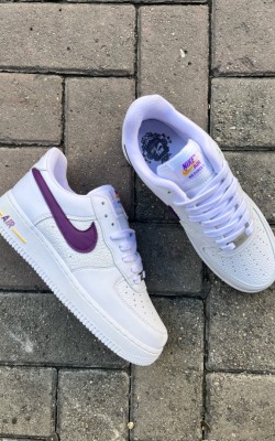 Nike Airforce Beyaz-Mor  Nike Airforce Beyaz-Mor